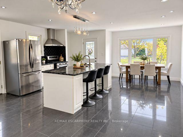 Photo 2 of 478 Templemead Drive, Hamilton, Templemead — HOMEH