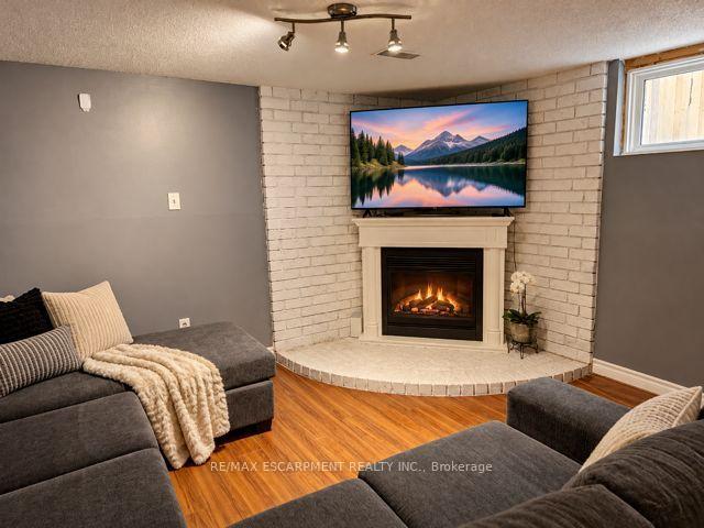 Photo 6 of 478 Templemead Drive, Hamilton, Templemead — HOMEH