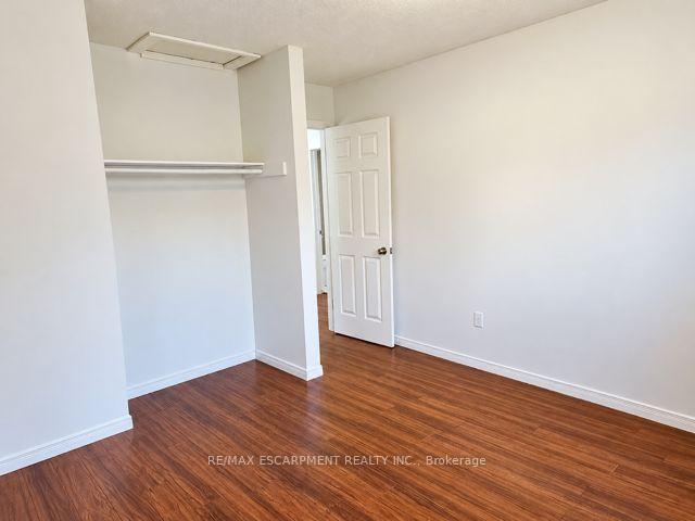 Photo 9 of 478 Templemead Drive, Hamilton, Templemead — HOMEH