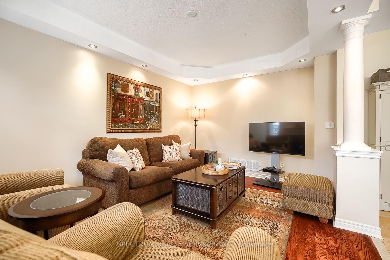 Photo 14 of 51 Monterey Road, Vaughan, Sonoma Heights — HOMEH