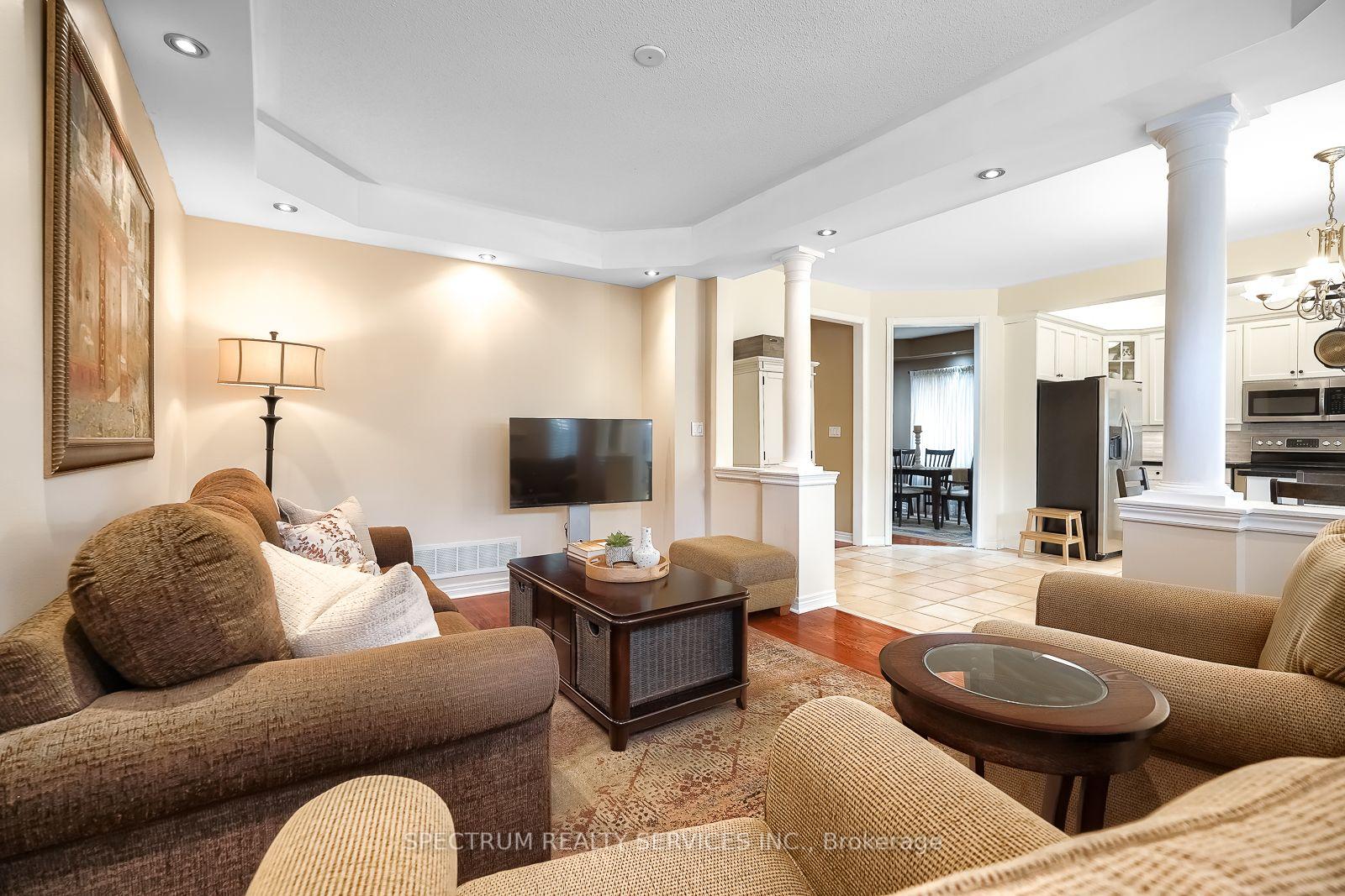 Photo 15 of 51 Monterey Road, Vaughan, Sonoma Heights — HOMEH