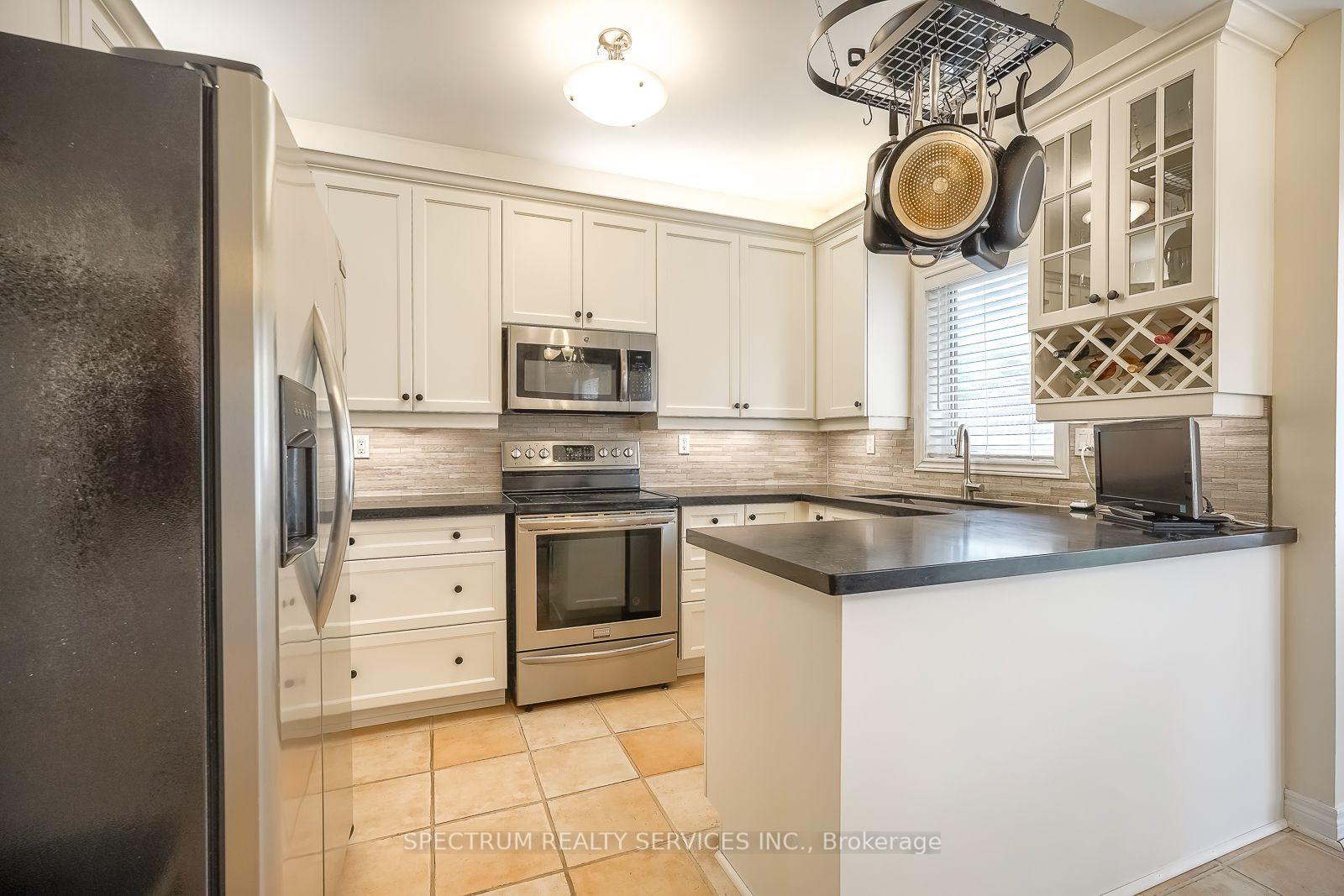 Photo 20 of 51 Monterey Road, Vaughan, Sonoma Heights — HOMEH