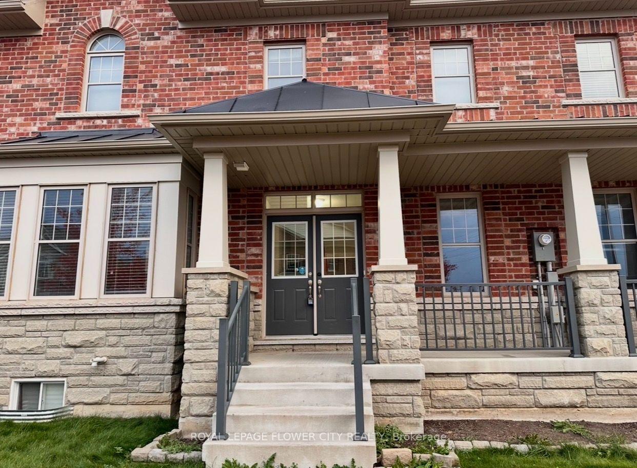 Photo 2 of 85 Finegan Circle, Brampton, Northwest Brampton — HOMEH