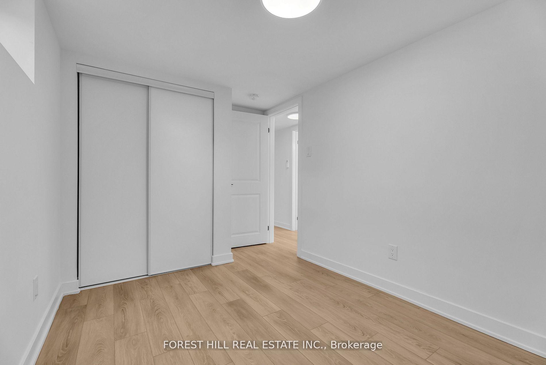 Photo 8 of Unit Unit D, 105 Galloway Road, Scarborough, West Hill — HOMEH