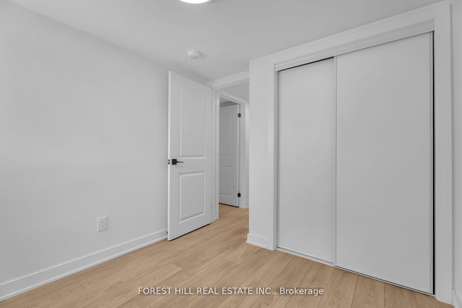 Photo 10 of Unit Unit D, 105 Galloway Road, Scarborough, West Hill — HOMEH