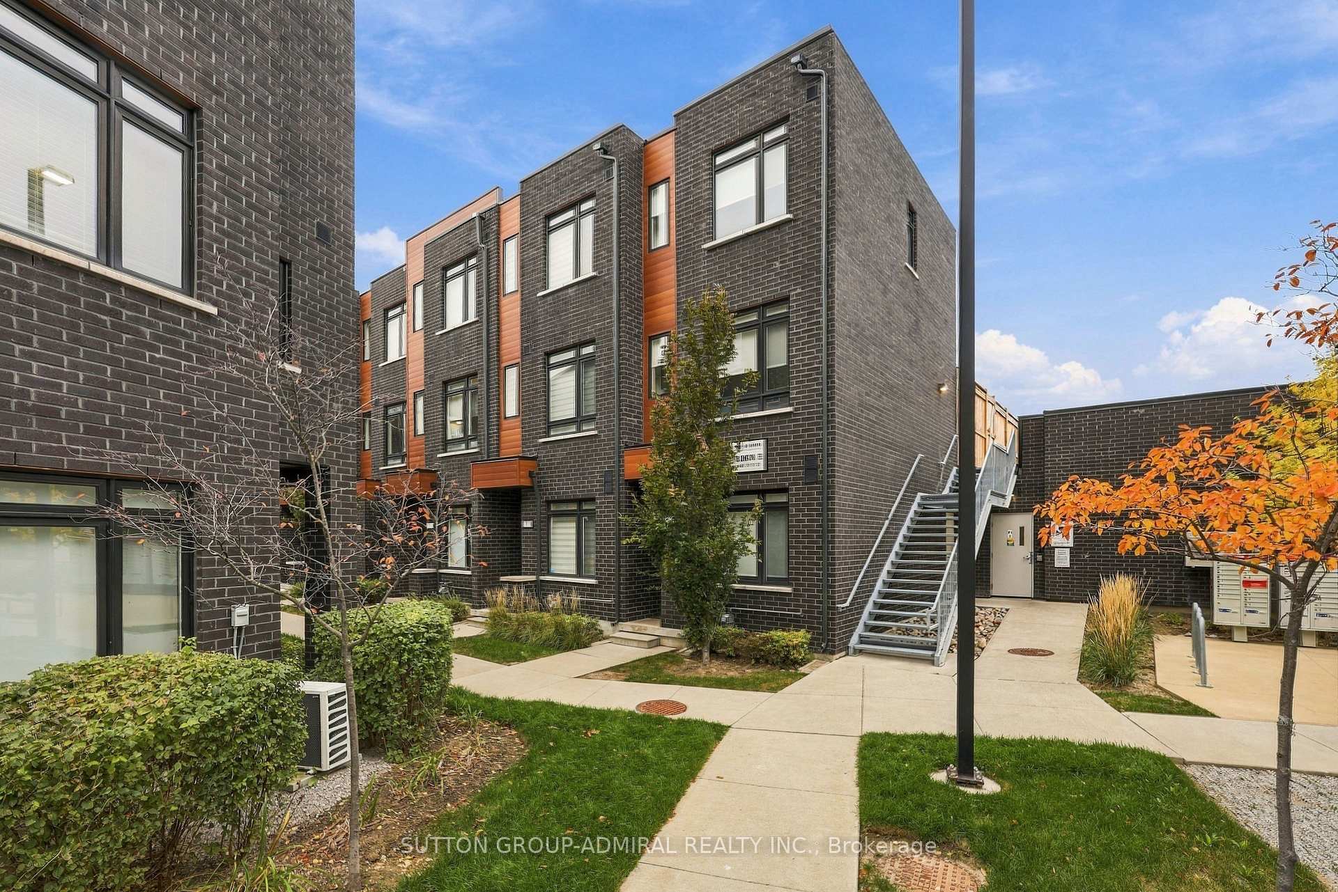 Photo of Unit 35, 370 Red Maple Road