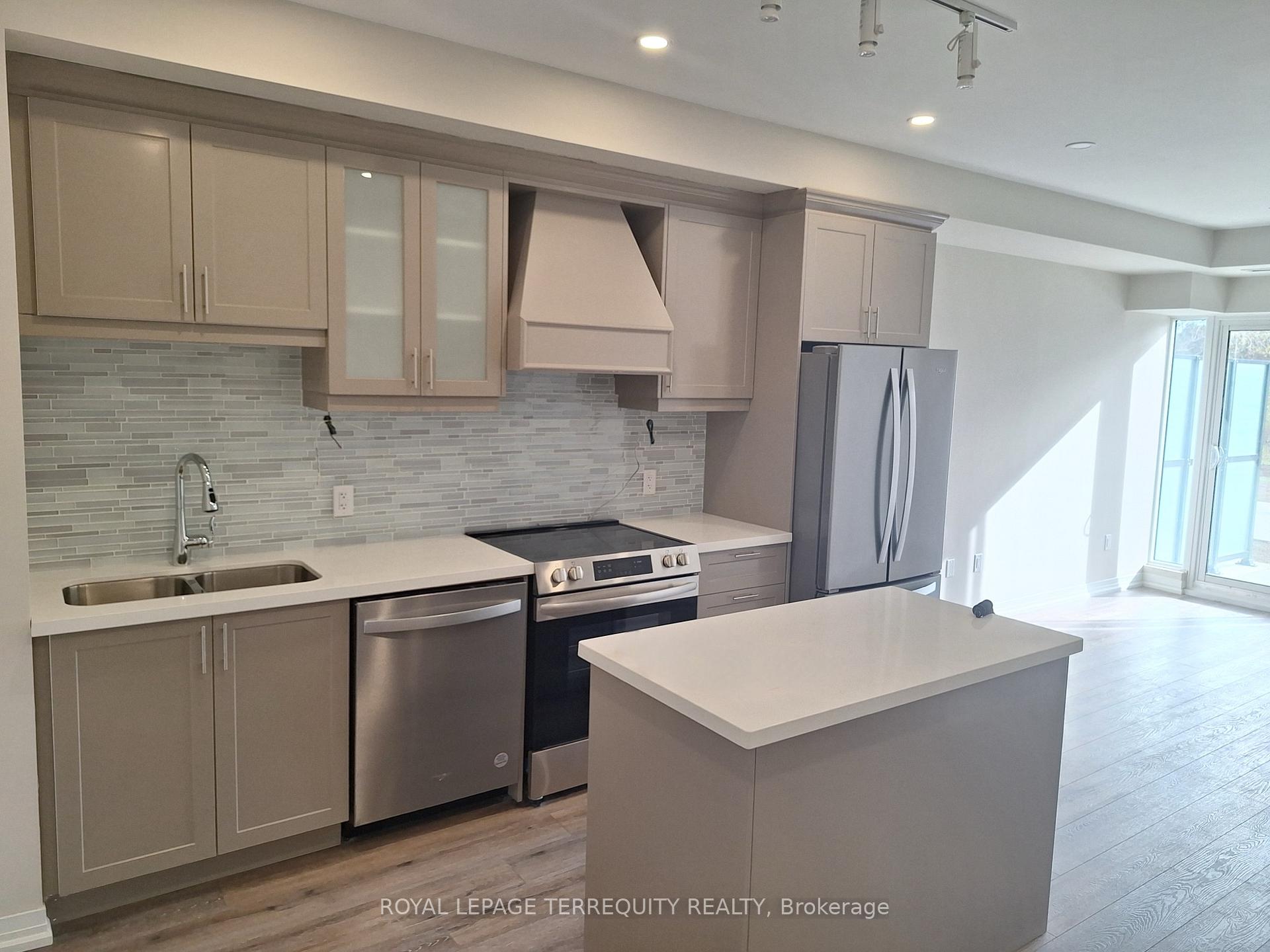 Photo of Unit GL05, 50 Herrick Avenue