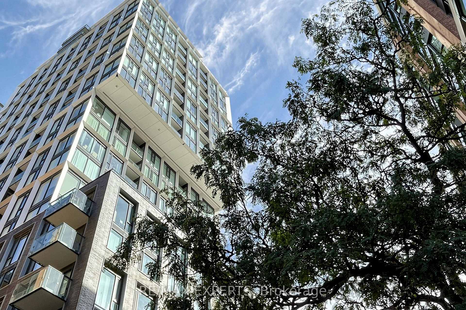 Photo 3 of Unit 510, 158 Front Street, Toronto, Moss Park — HOMEH
