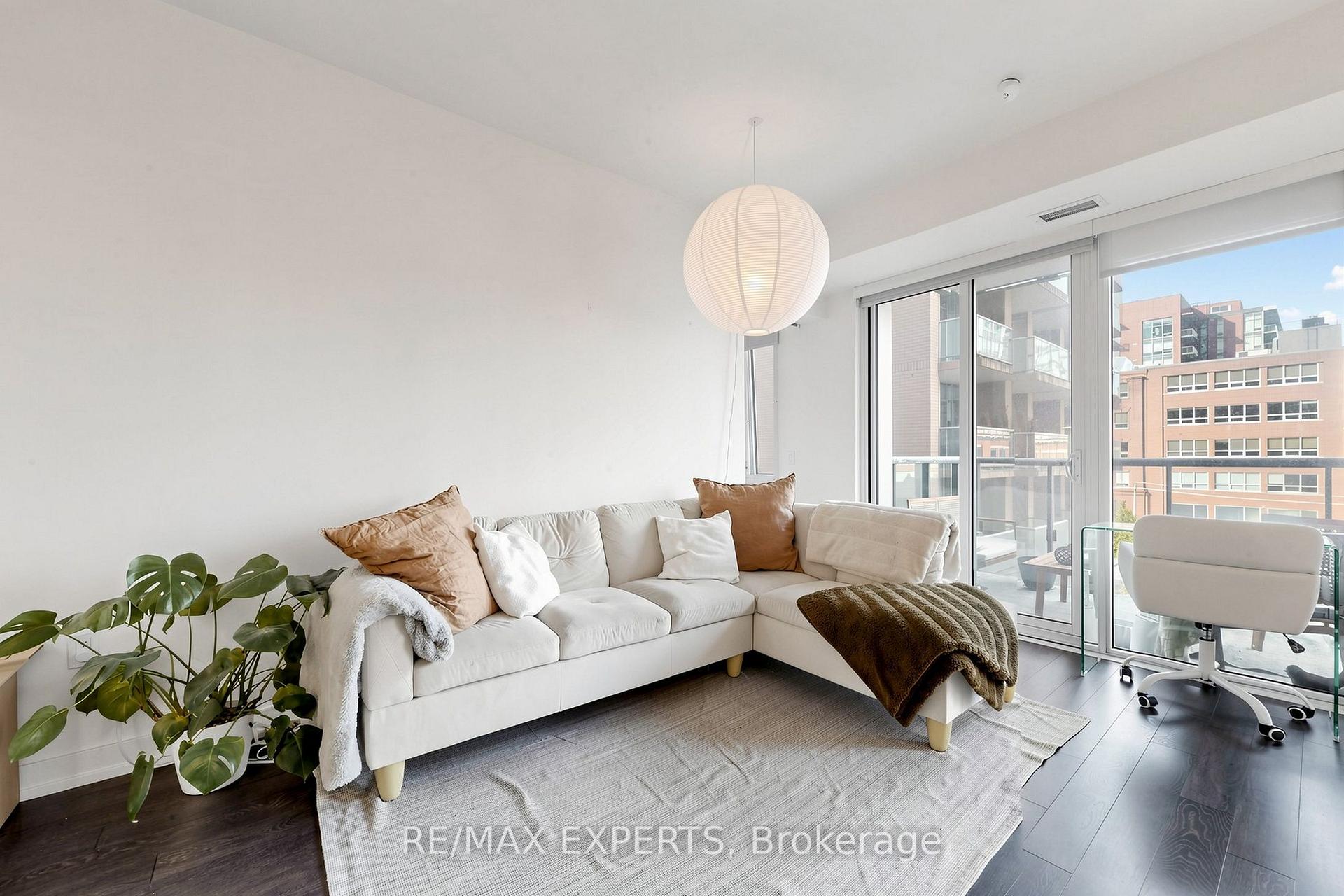 Photo 8 of Unit 510, 158 Front Street, Toronto, Moss Park — HOMEH