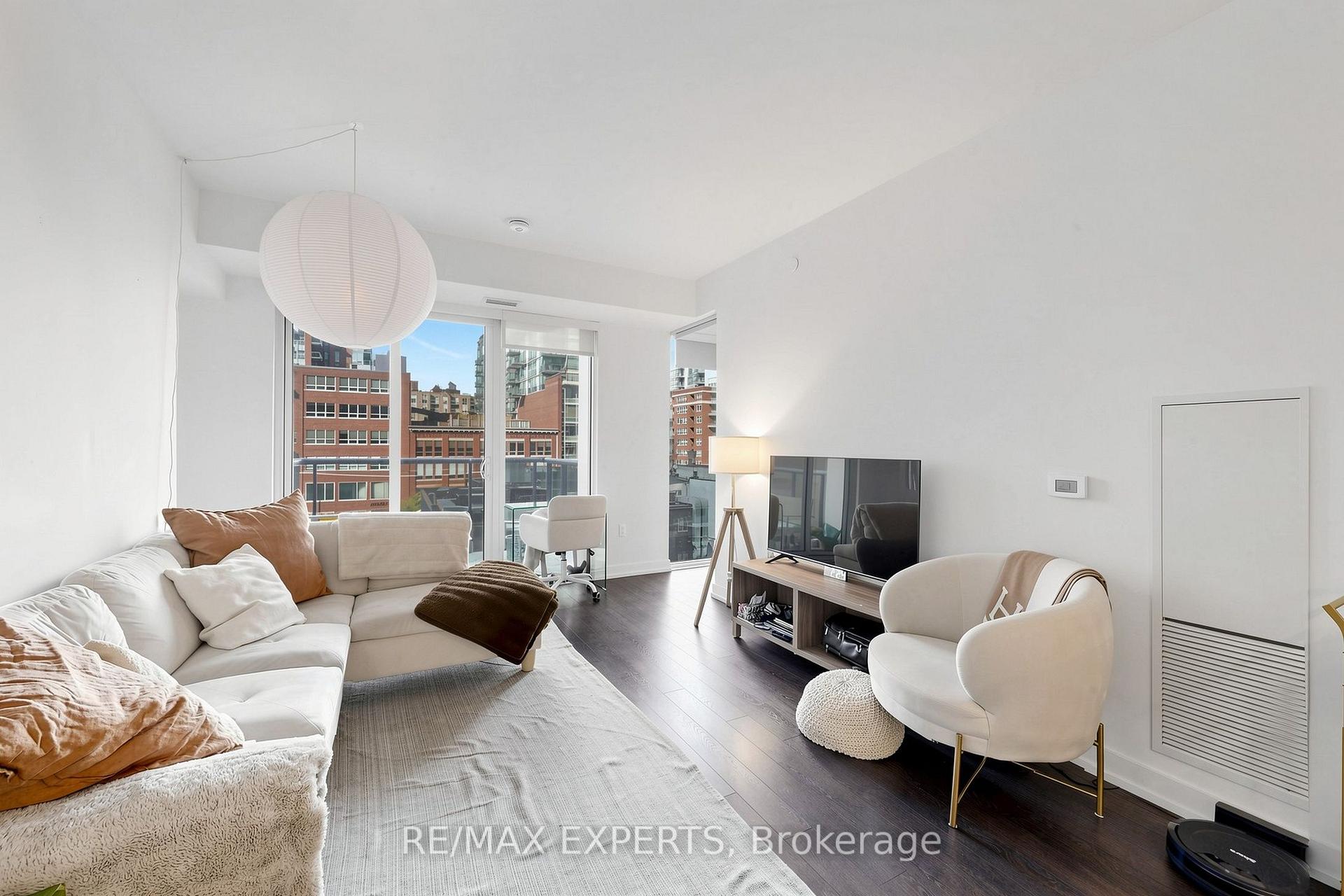 Photo 12 of Unit 510, 158 Front Street, Toronto, Moss Park — HOMEH