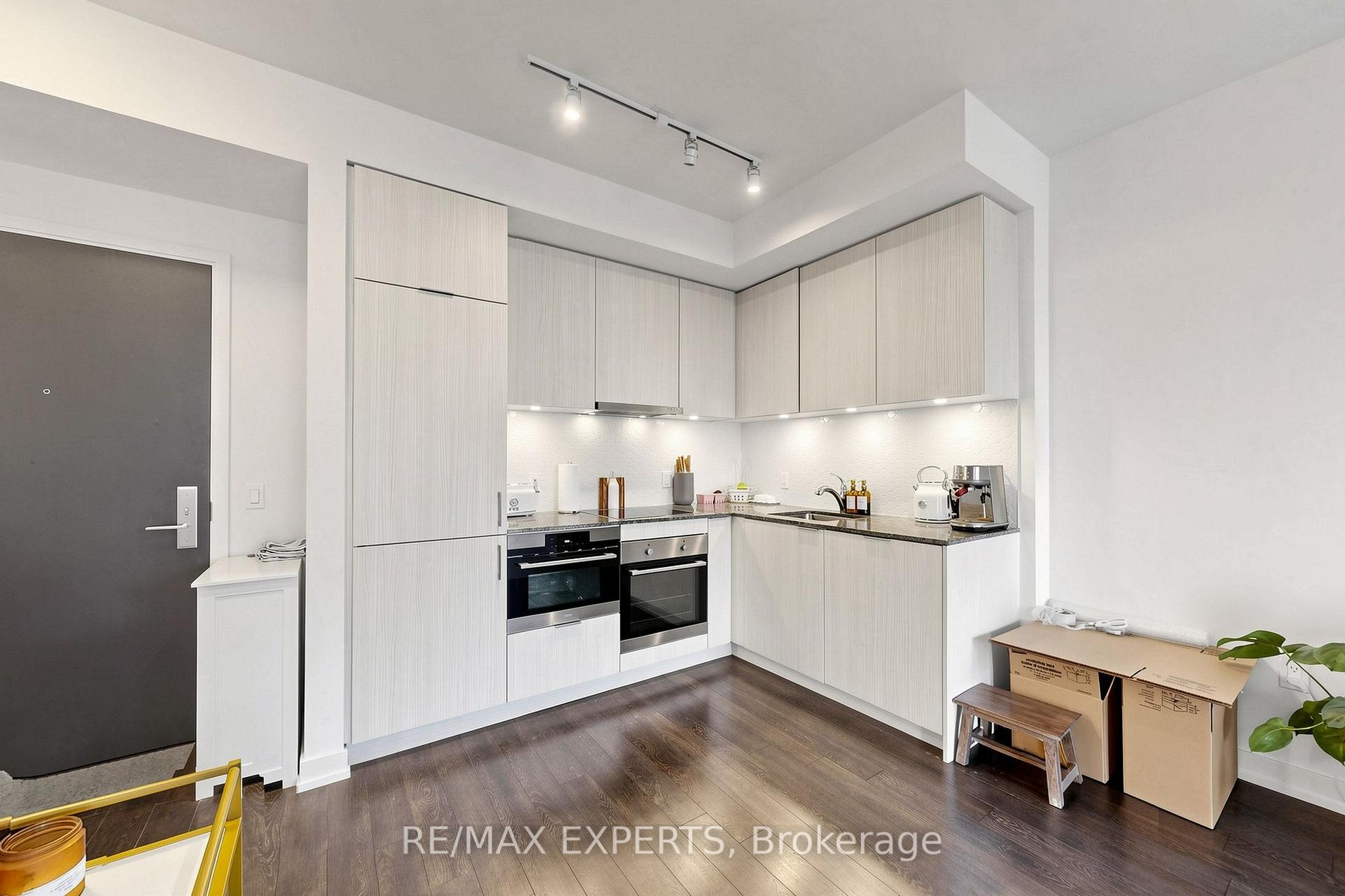 Photo 15 of Unit 510, 158 Front Street, Toronto, Moss Park — HOMEH