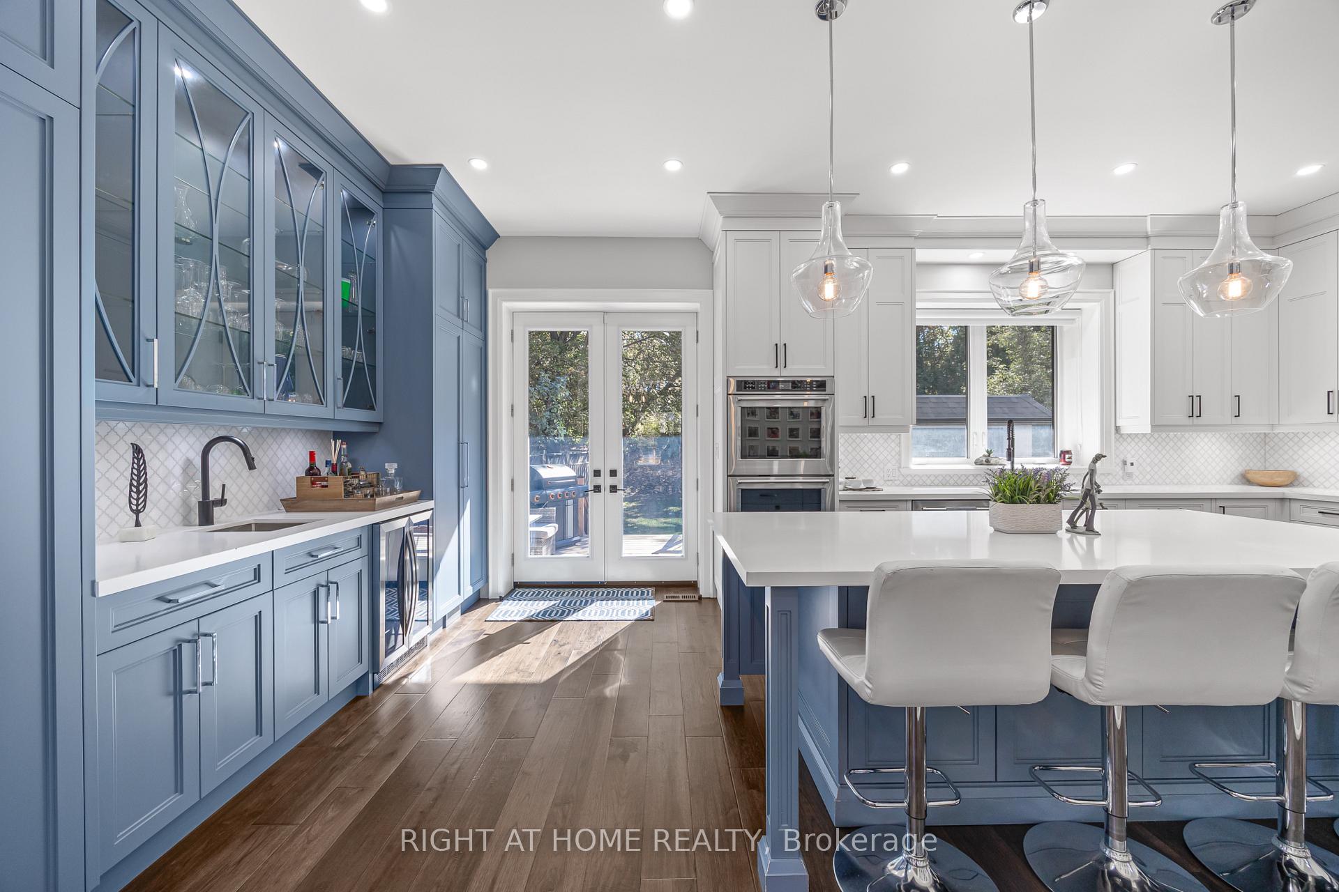 Photo 9 of 51 Cynthia Road, Toronto, Rockcliffe-Smythe — HOMEH