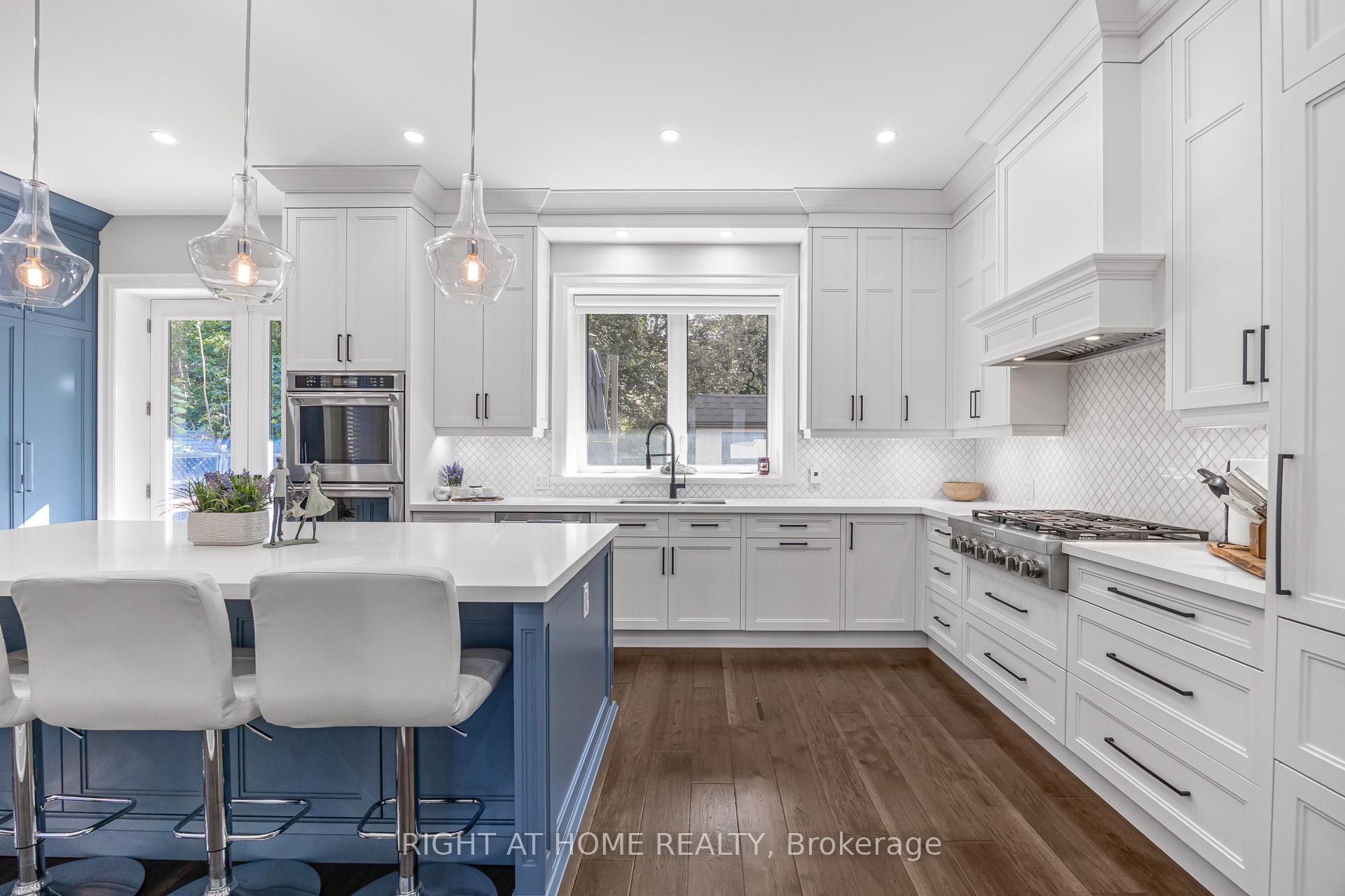Photo 15 of 51 Cynthia Road, Toronto, Rockcliffe-Smythe — HOMEH