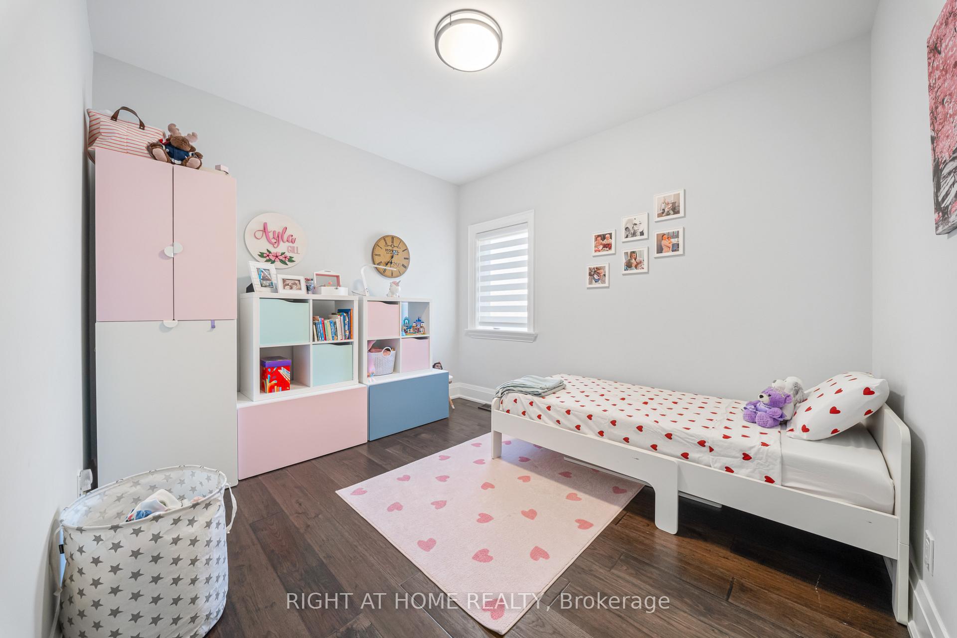 Photo 26 of 51 Cynthia Road, Toronto, Rockcliffe-Smythe — HOMEH
