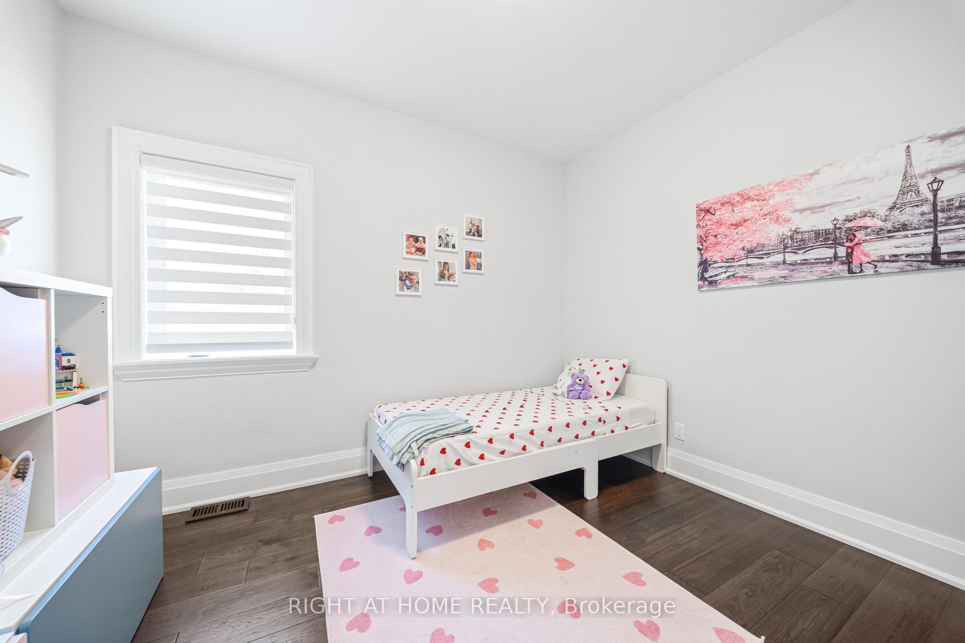 Photo 27 of 51 Cynthia Road, Toronto, Rockcliffe-Smythe — HOMEH