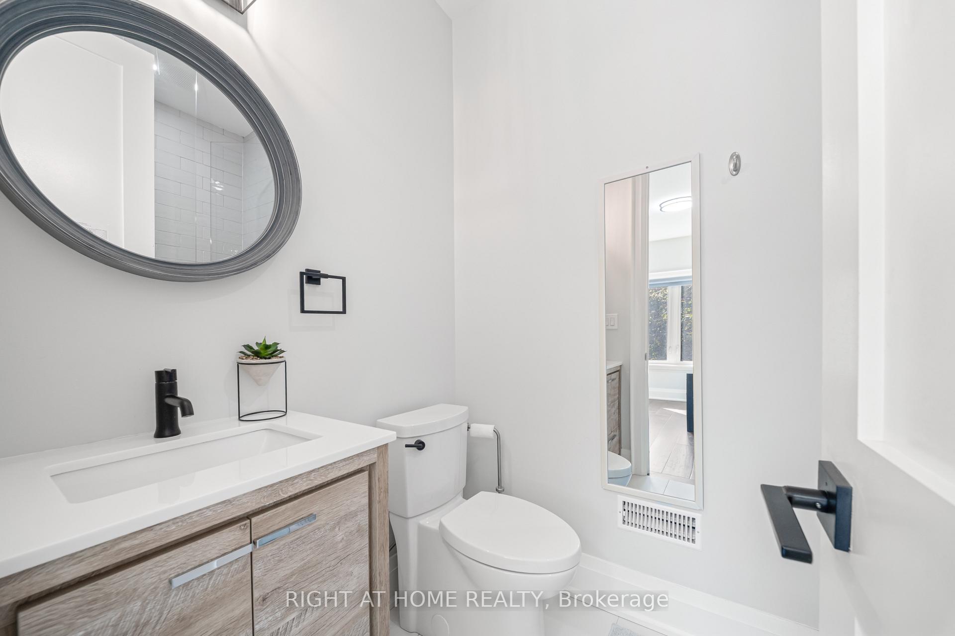 Photo 32 of 51 Cynthia Road, Toronto, Rockcliffe-Smythe — HOMEH