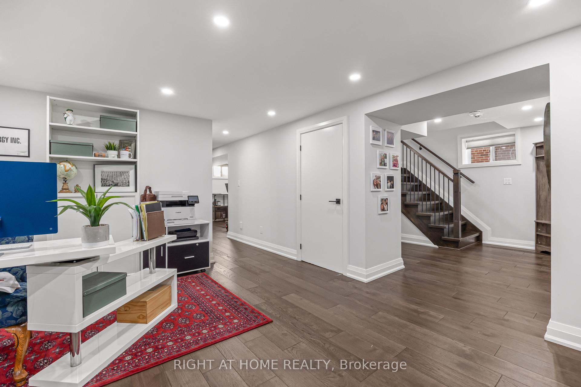 Photo 40 of 51 Cynthia Road, Toronto, Rockcliffe-Smythe — HOMEH