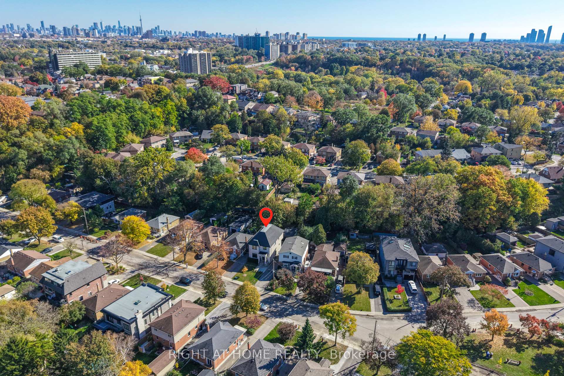 Photo 49 of 51 Cynthia Road, Toronto, Rockcliffe-Smythe — HOMEH