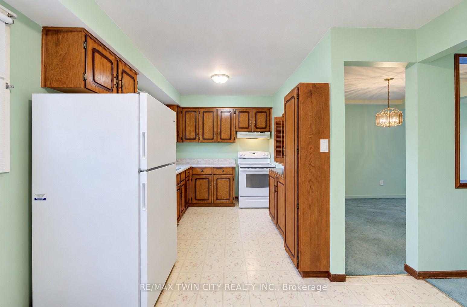 Photo 18 of Unit 20, 187 Grulke Street, Kitchener — HOMEH