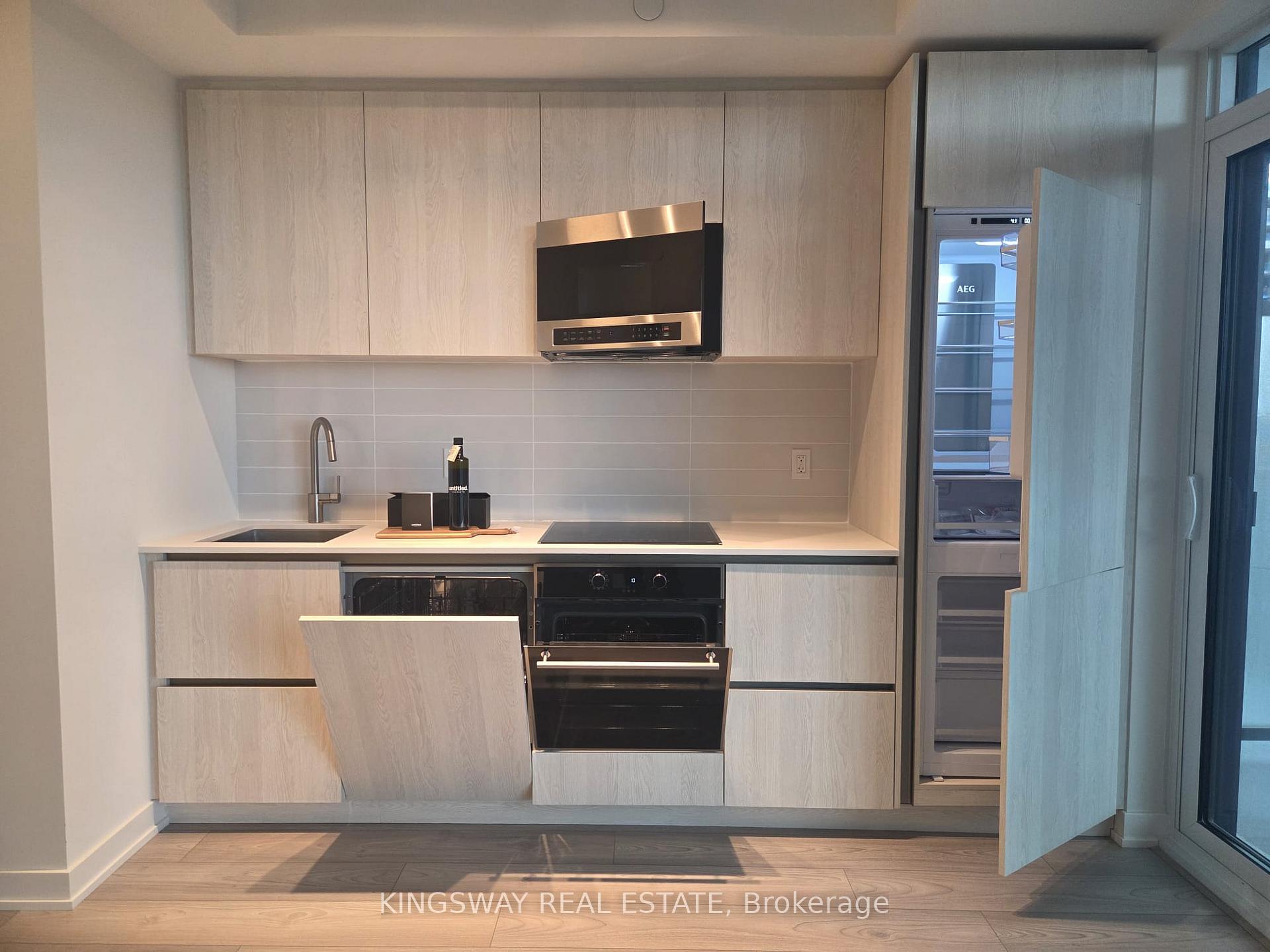 Photo 8 of Unit 1208, 110 Broadway Avenue, Toronto, Mount Pleasant West — HOMEH