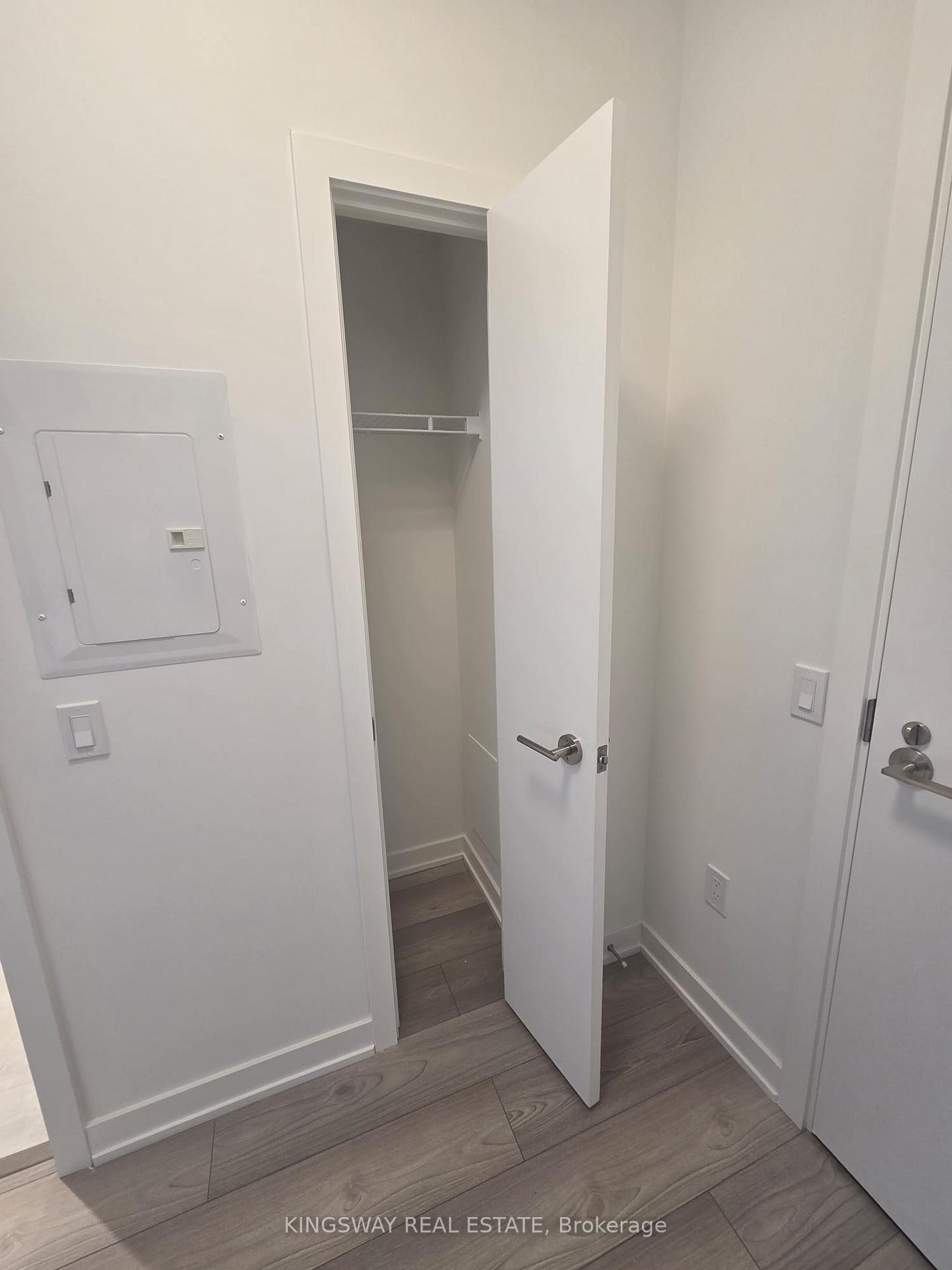 Photo 13 of Unit 1208, 110 Broadway Avenue, Toronto, Mount Pleasant West — HOMEH