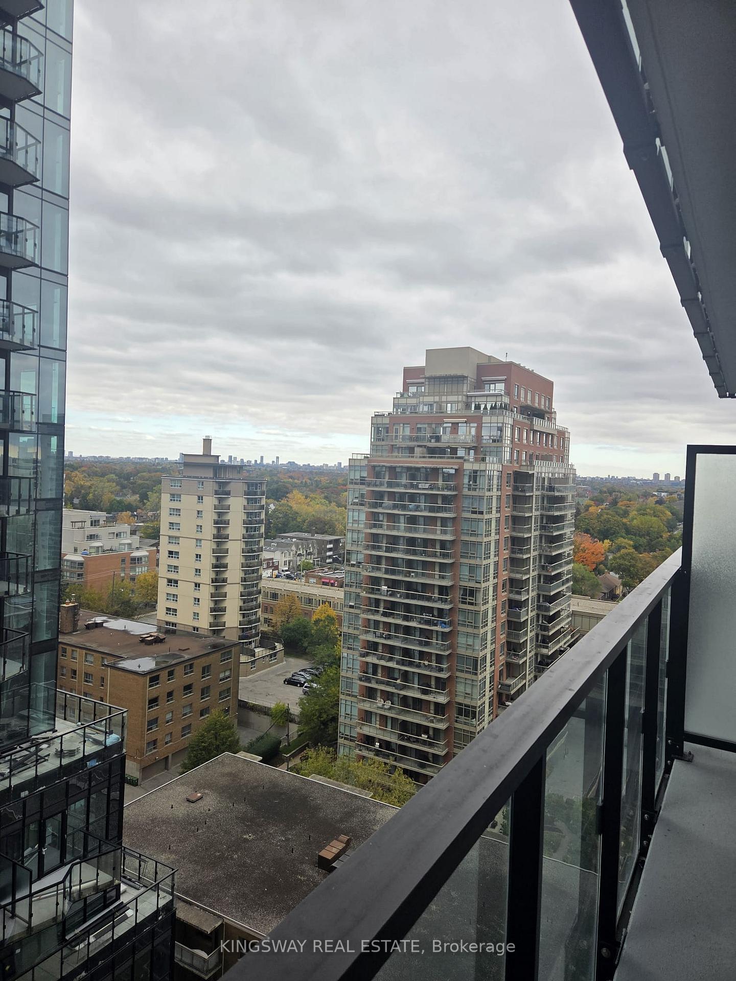 Photo 14 of Unit 1208, 110 Broadway Avenue, Toronto, Mount Pleasant West — HOMEH