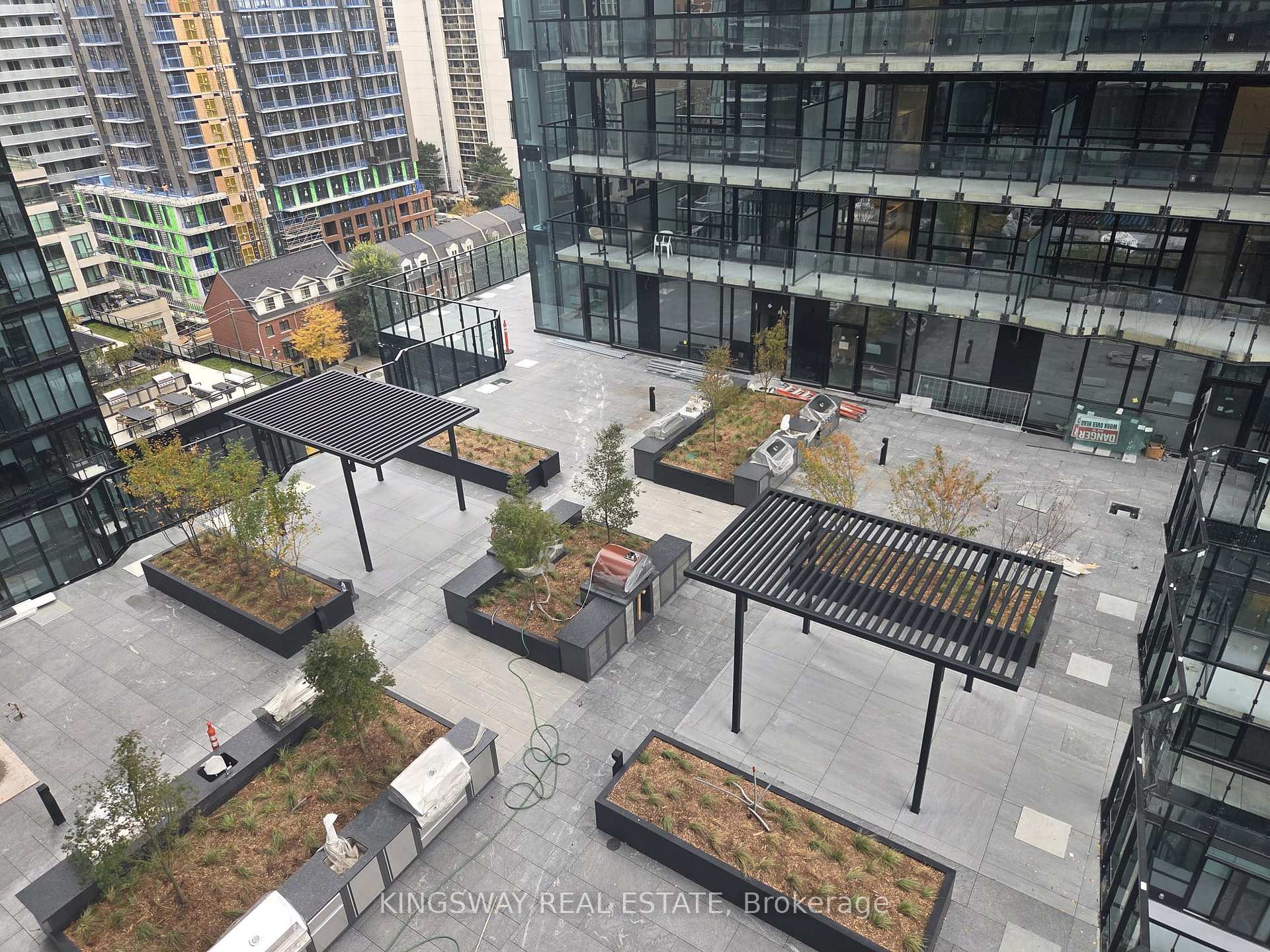 Photo 16 of Unit 1208, 110 Broadway Avenue, Toronto, Mount Pleasant West — HOMEH
