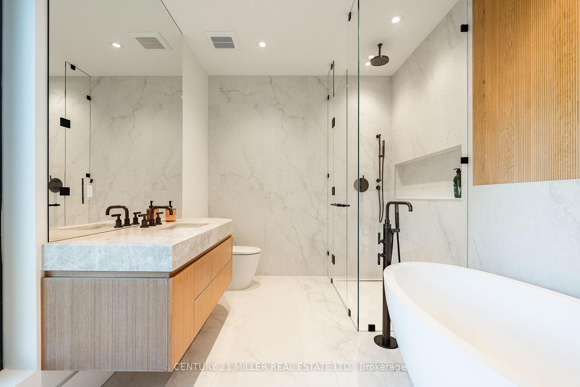 Photo 29 of 222 Burgundy Drive, Oakville, Morrison — HOMEH