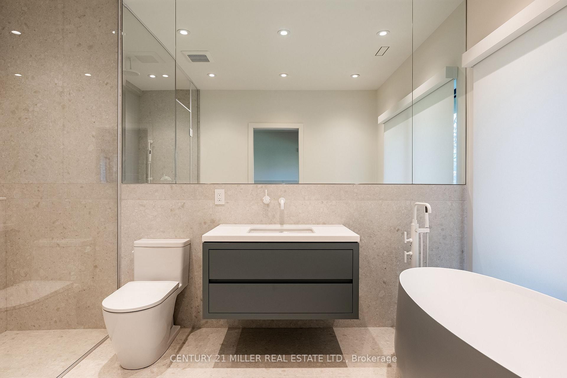 Photo 31 of 222 Burgundy Drive, Oakville, Morrison — HOMEH
