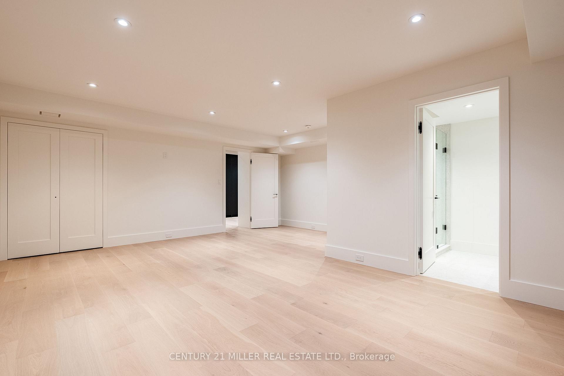 Photo 41 of 222 Burgundy Drive, Oakville, Morrison — HOMEH