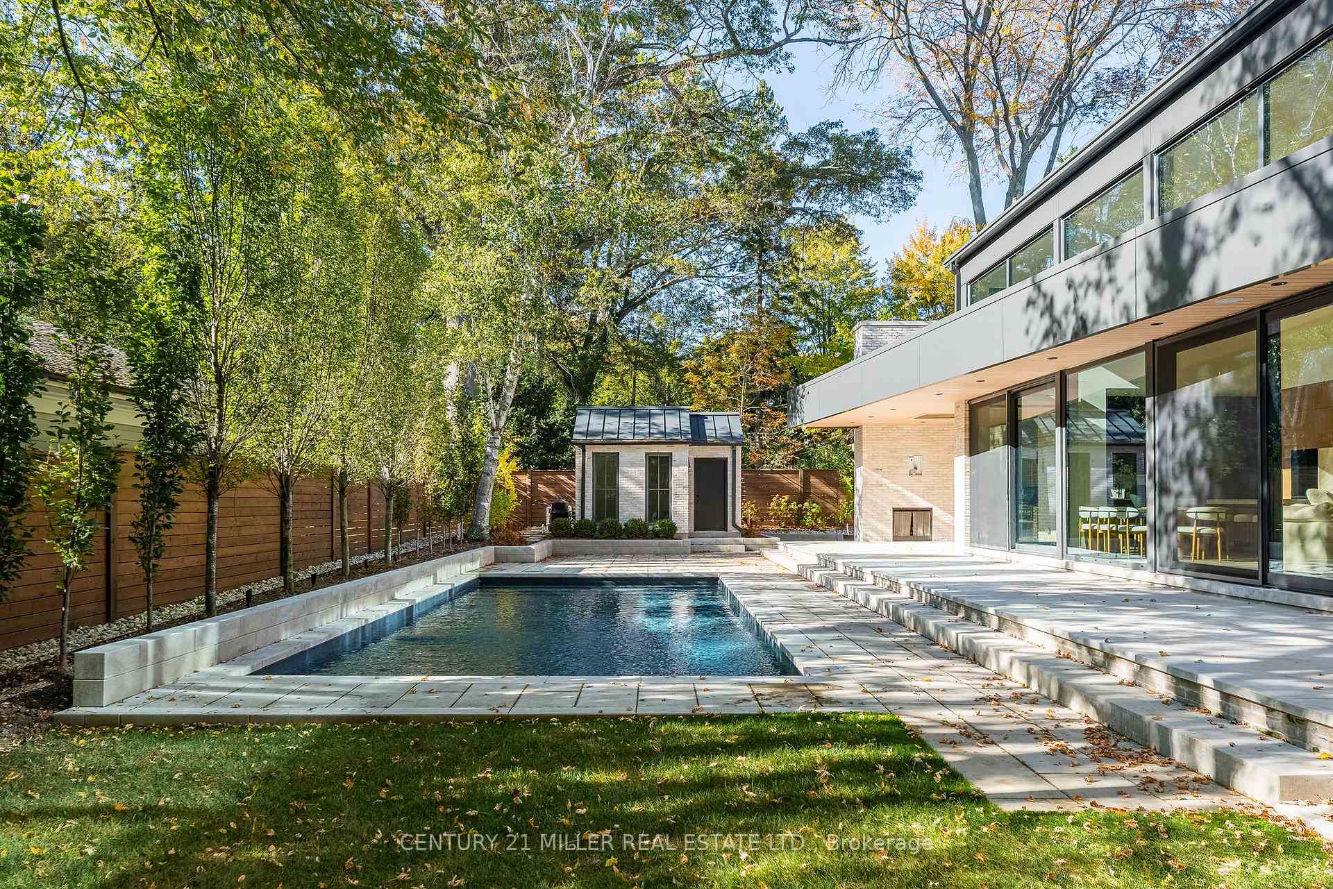 Photo 44 of 222 Burgundy Drive, Oakville, Morrison — HOMEH