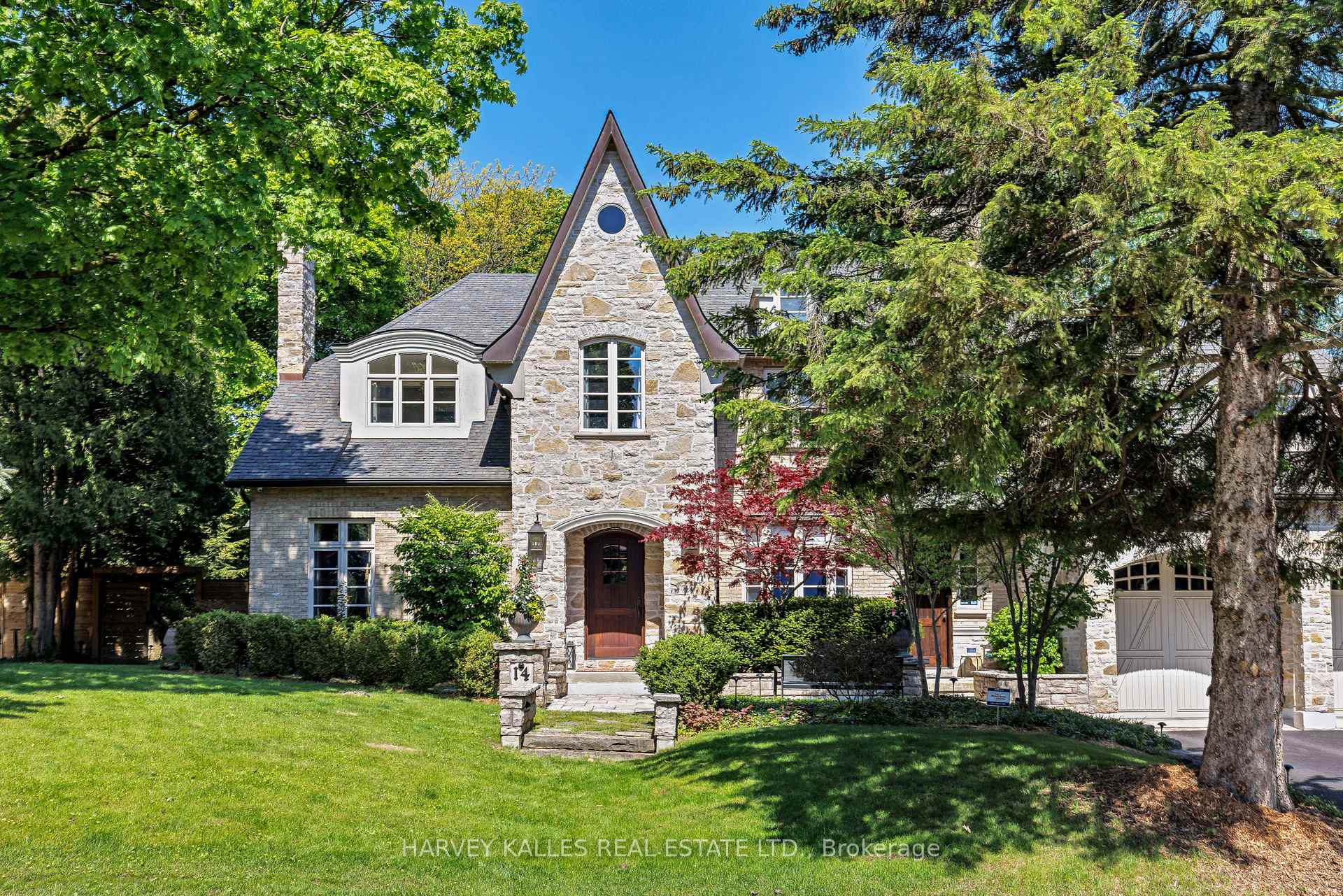 Photo of 14 Denewood Crescent