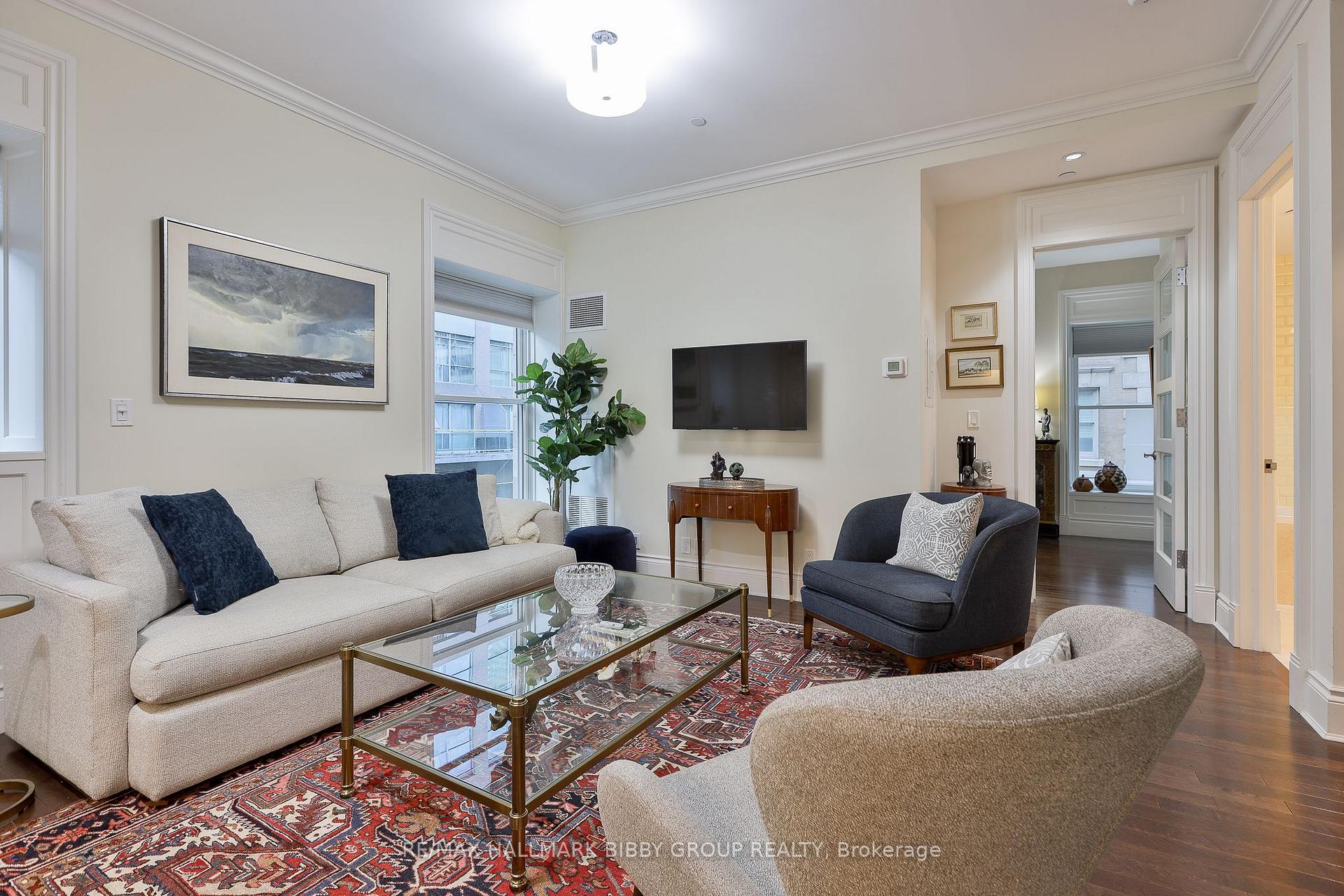 Photo 2 of Unit 424, 22 Leader Lane, Toronto, Church-Yonge Corridor — HOMEH