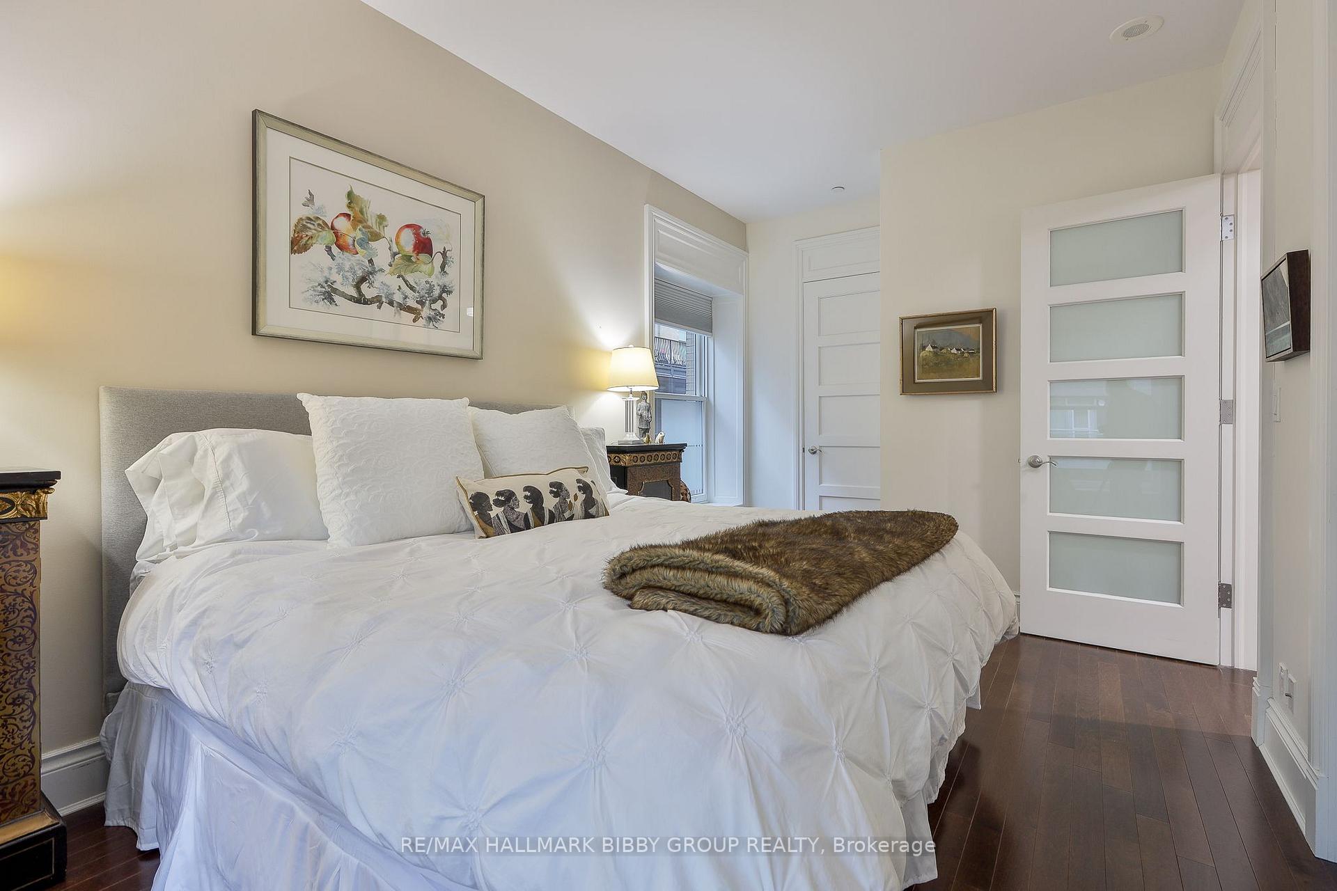 Photo 15 of Unit 424, 22 Leader Lane, Toronto, Church-Yonge Corridor — HOMEH