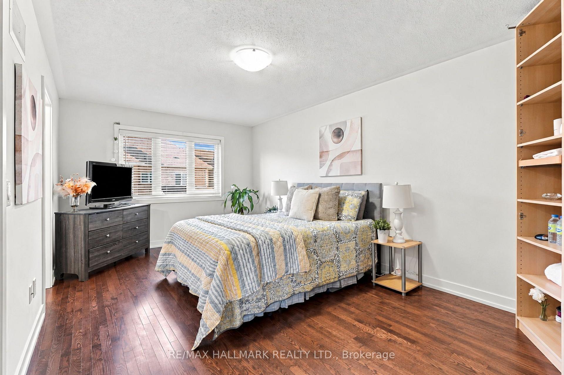 Photo 22 of 18 Trentonian Street, Brampton, Sandringham-Wellington North — HOMEH