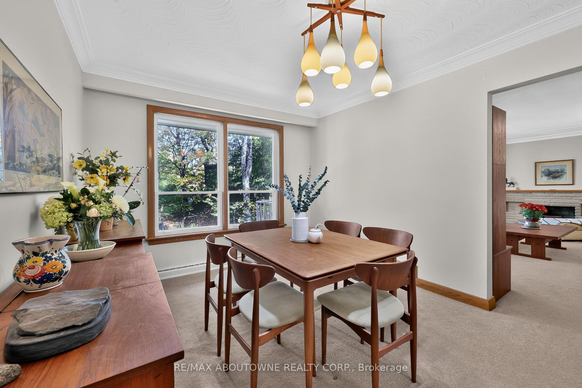 Photo 11 of 2086 Glenforest Crescent, Oakville, Ford — HOMEH