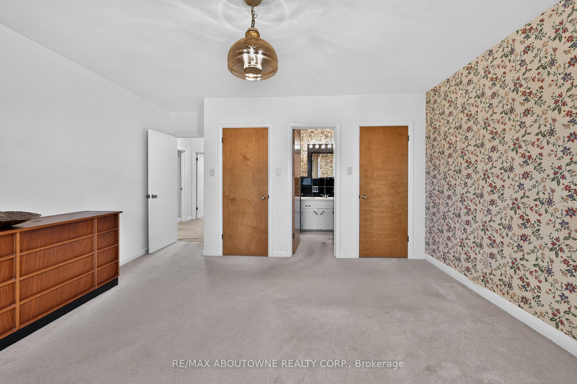 Photo 19 of 2086 Glenforest Crescent, Oakville, Ford — HOMEH