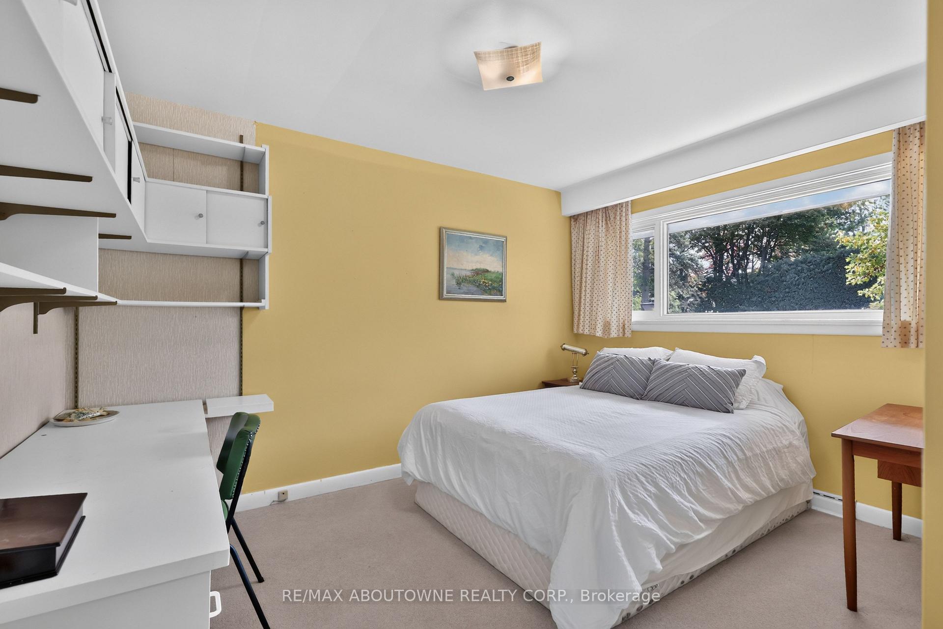 Photo 21 of 2086 Glenforest Crescent, Oakville, Ford — HOMEH
