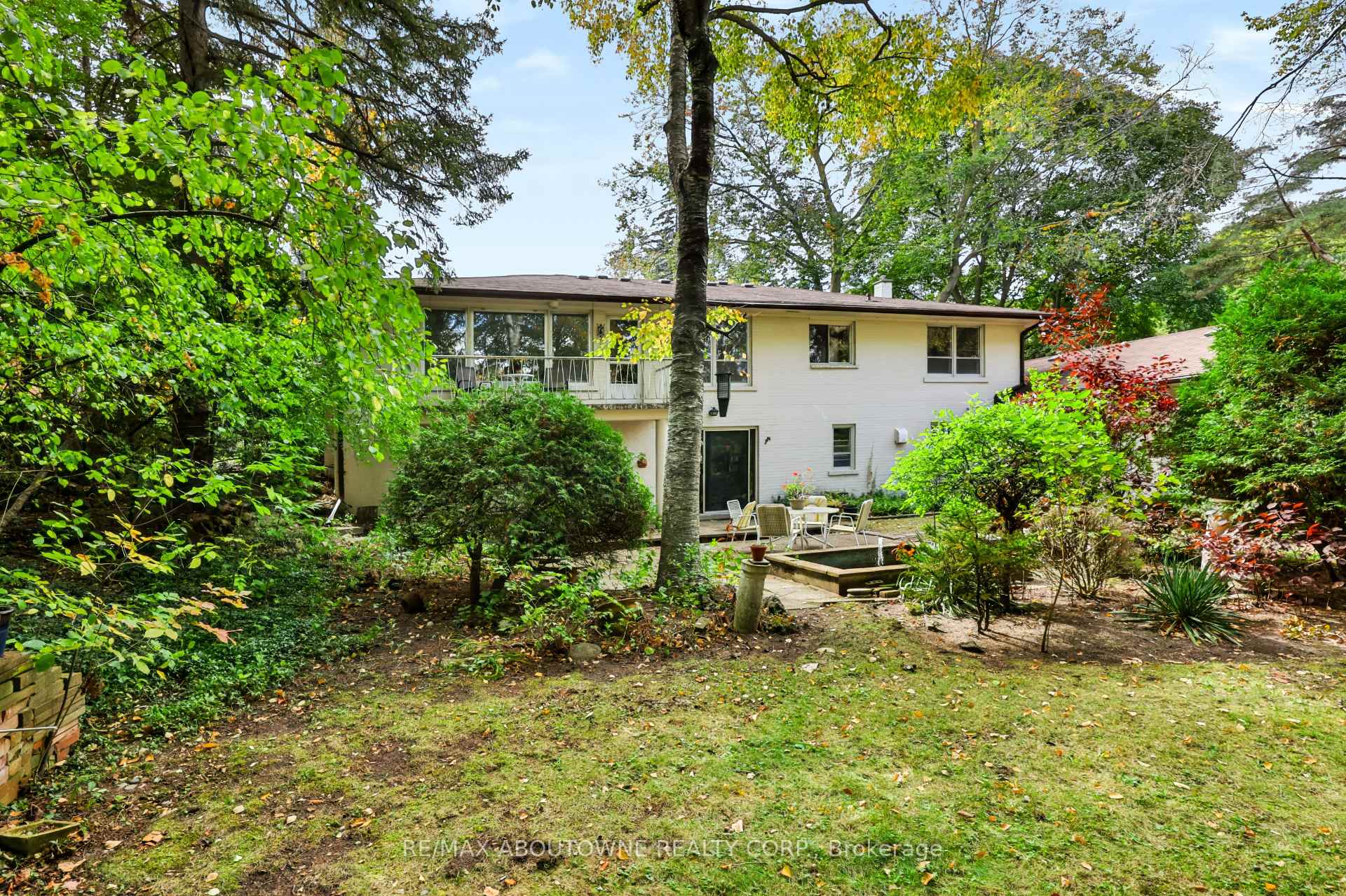 Photo 35 of 2086 Glenforest Crescent, Oakville, Ford — HOMEH