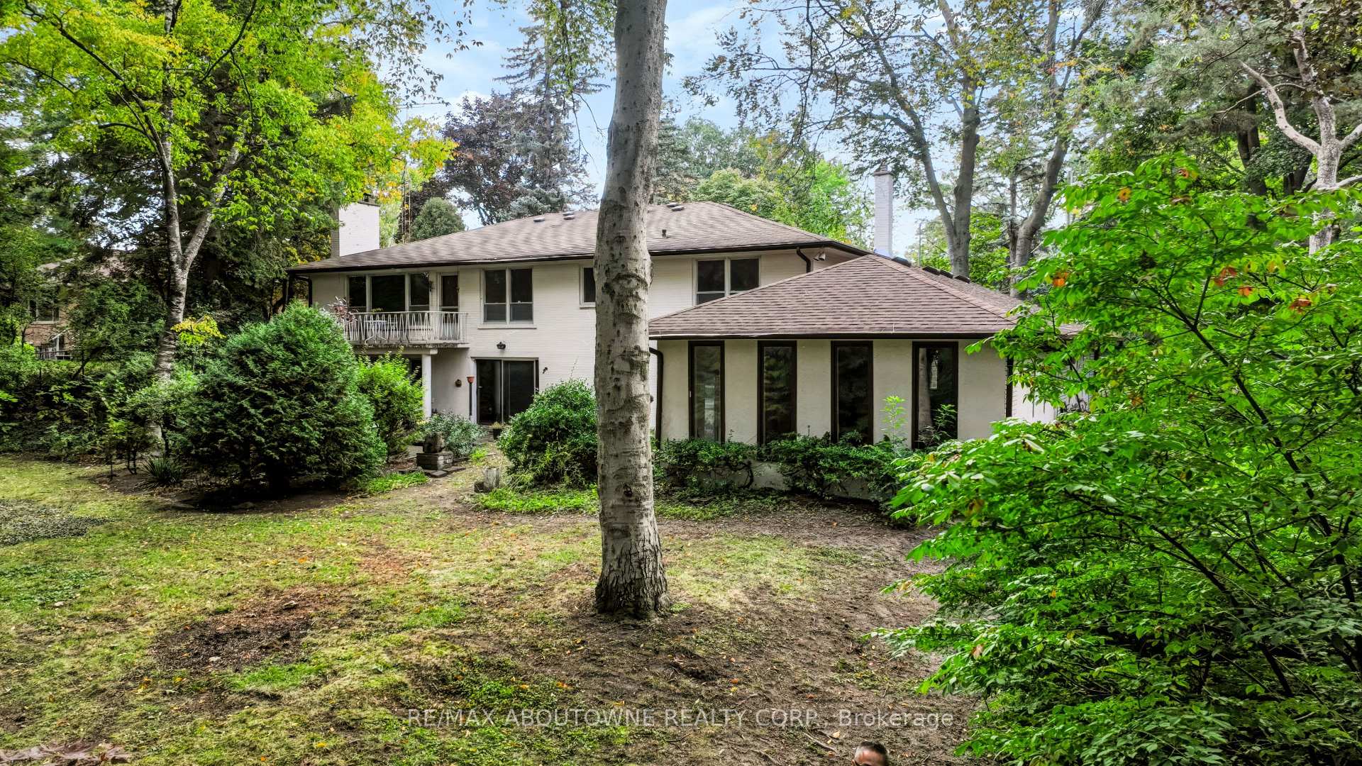 Photo 36 of 2086 Glenforest Crescent, Oakville, Ford — HOMEH