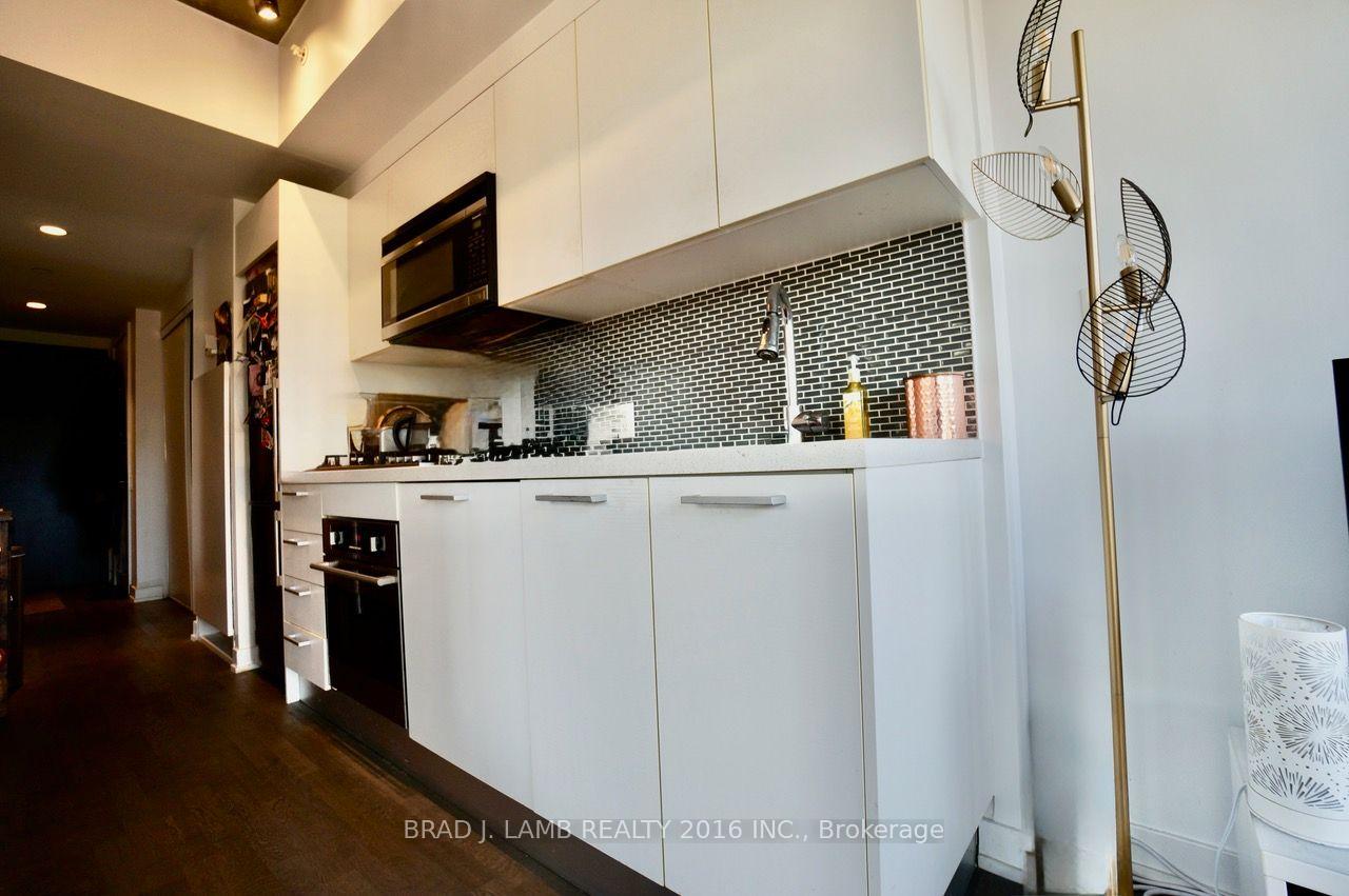 Photo 4 of Unit 312, 60 Haslett Avenue W, Toronto, The Beaches — HOMEH