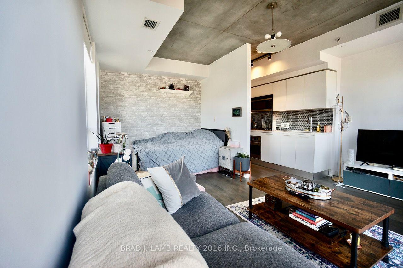 Photo 5 of Unit 312, 60 Haslett Avenue W, Toronto, The Beaches — HOMEH