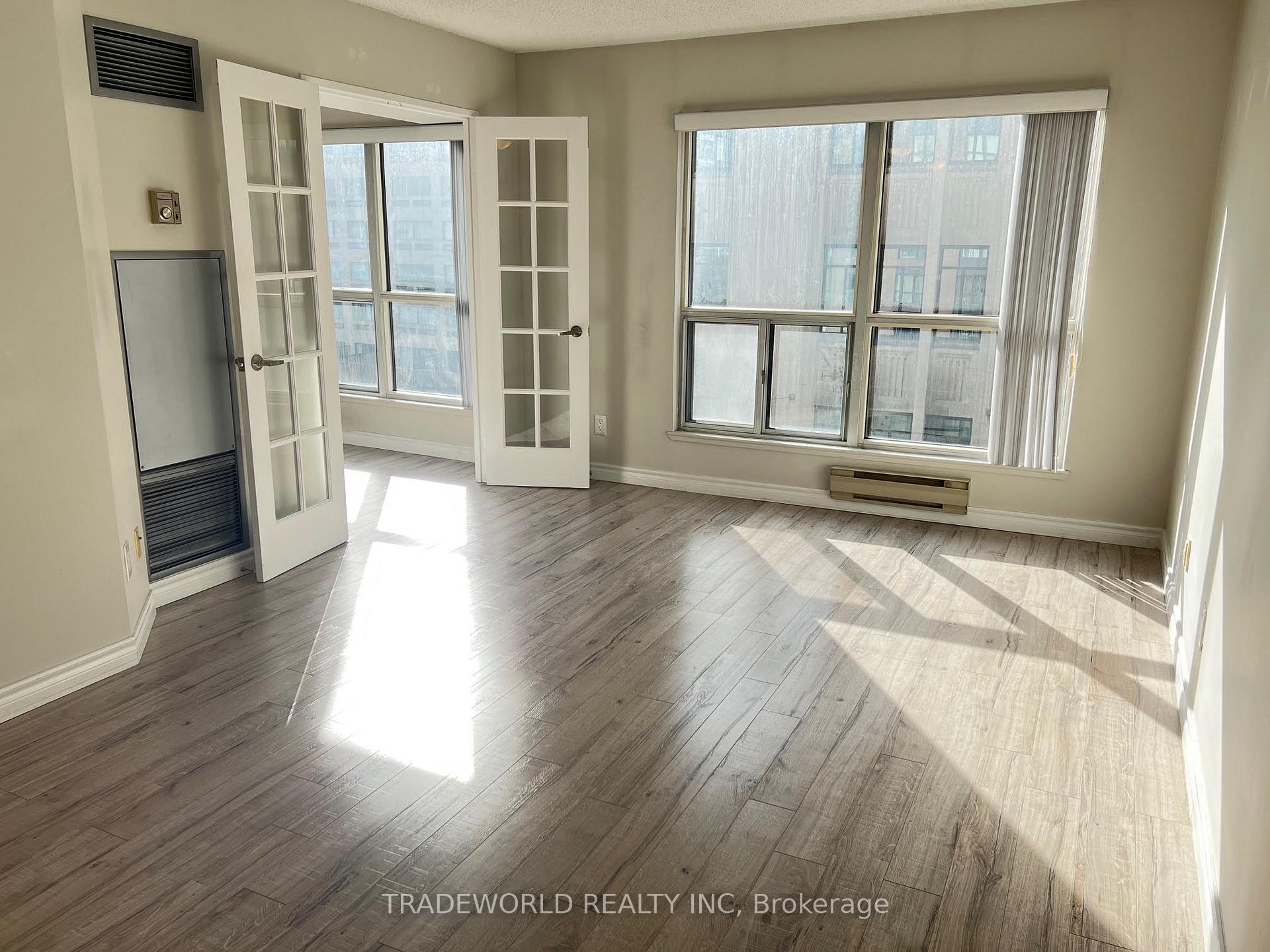 Photo 3 of Unit 808, 7 Carlton Street, Toronto, Church-Yonge Corridor — HOMEH