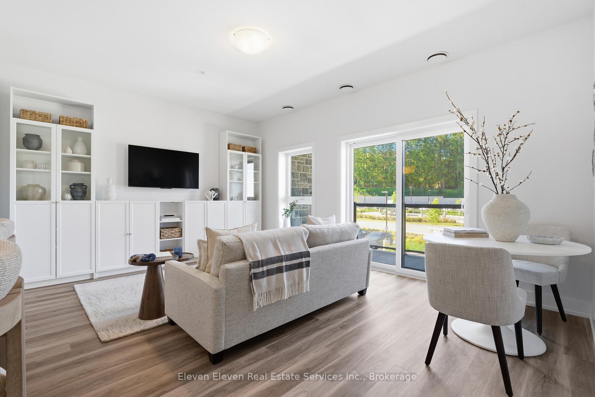 Photo 3 of Unit 605, 1000 Lackner Place, Kitchener — HOMEH