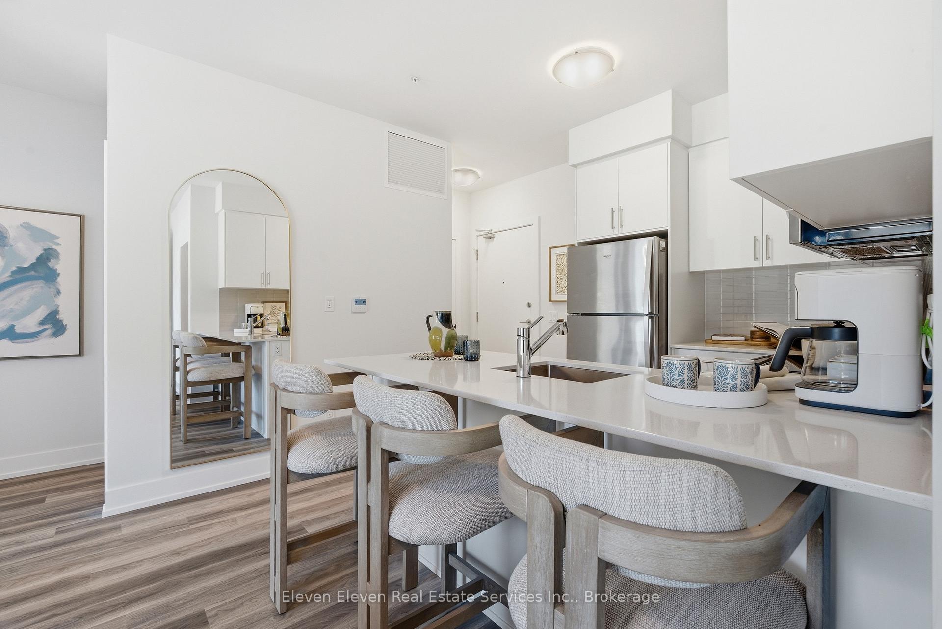 Photo 14 of Unit 605, 1000 Lackner Place, Kitchener — HOMEH