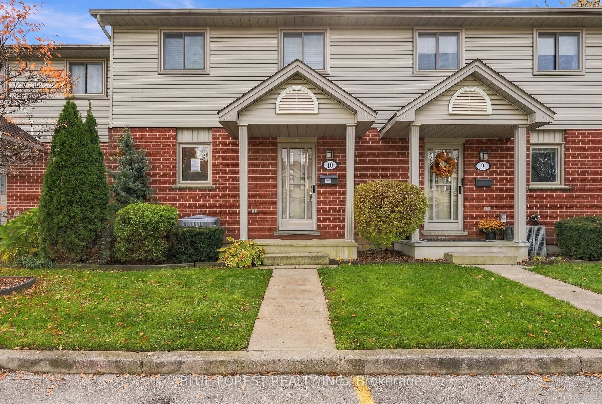 Photo of Unit 10, 511 Admiral Drive