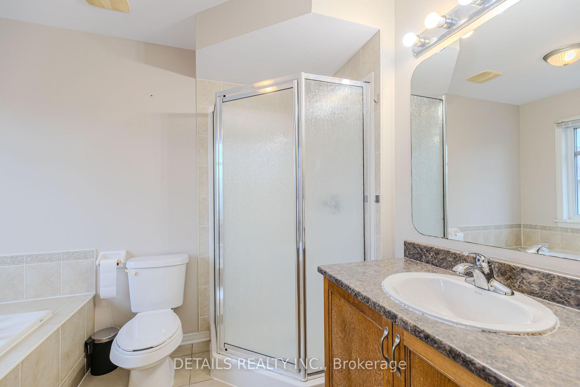 Photo 18 of 143 Gatespark Private, Ottawa, Kanata - Kanata Lakes/Heritage Hills — HOMEH