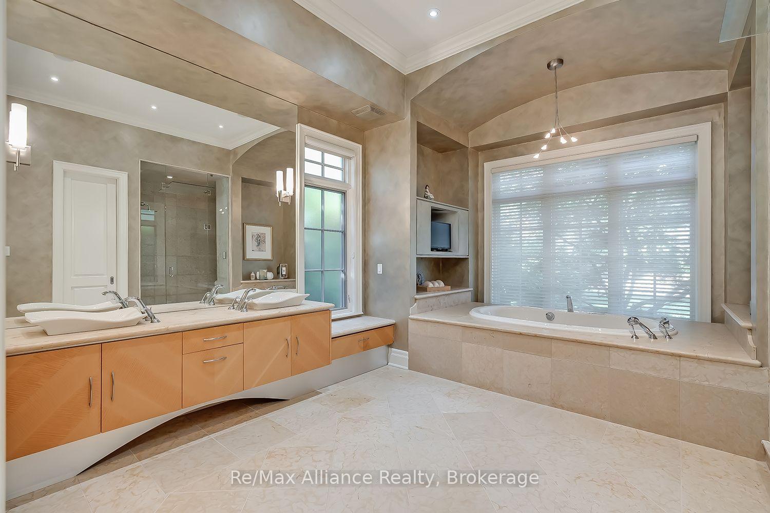 Photo 25 of 1426 Lakeshore Road E, Oakville, Bronte Creek — HOMEH