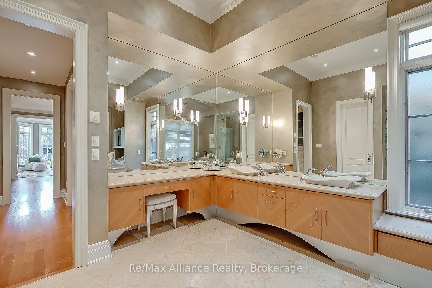 Photo 26 of 1426 Lakeshore Road E, Oakville, Bronte Creek — HOMEH