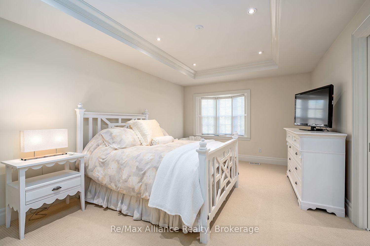 Photo 34 of 1426 Lakeshore Road E, Oakville, Bronte Creek — HOMEH